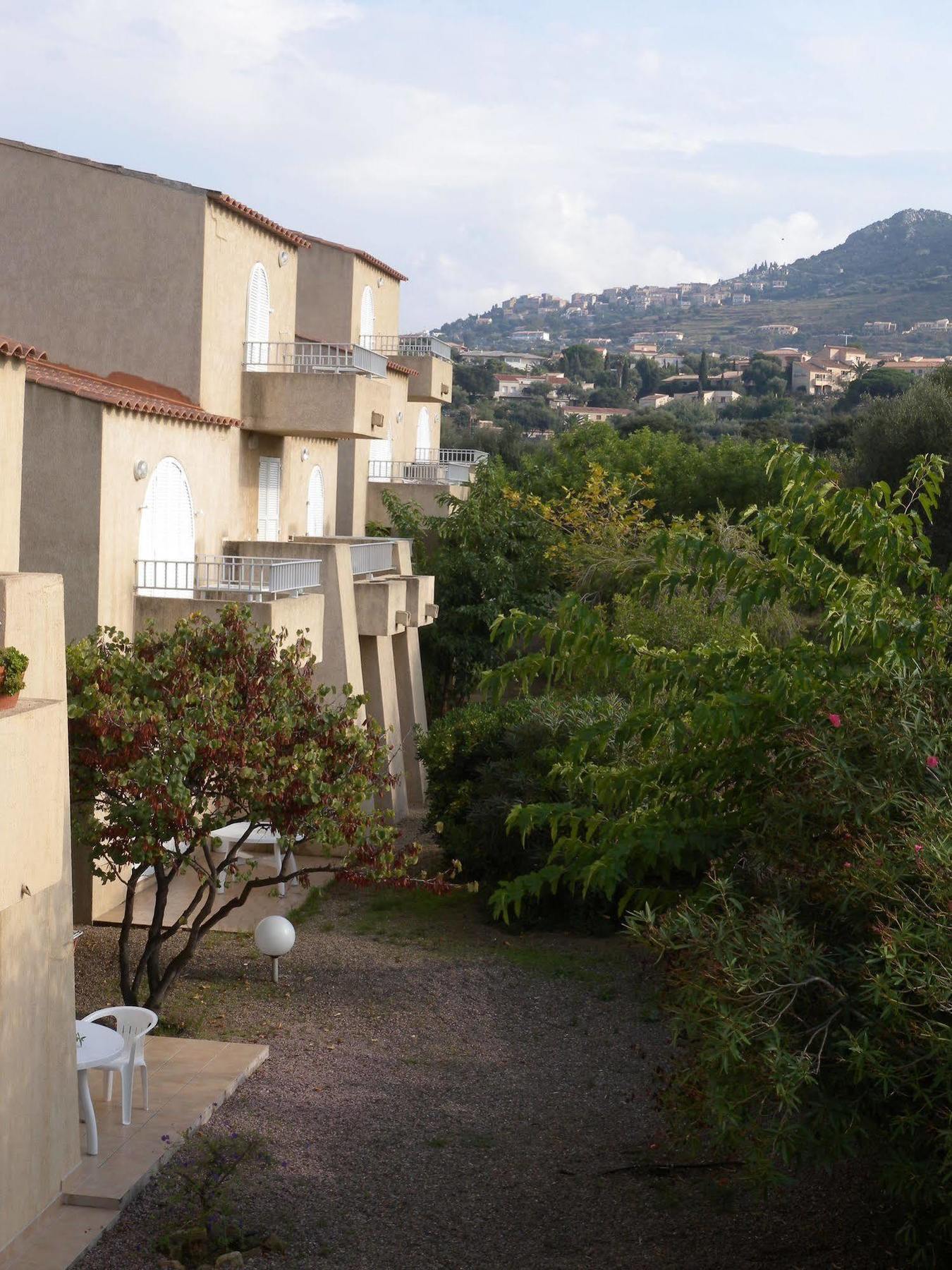 Motel Le Vieux Moulin L'Ile-Rousse  Exterior photo